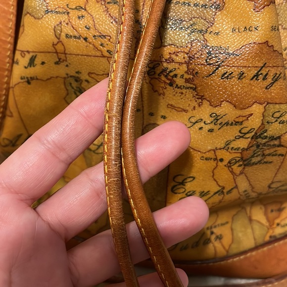 Authentic Alviero Martini World Map Bucket Bag - Picture 8 of 16